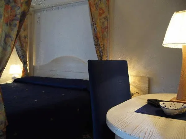 Hotel Laguna Pai 3*,  Italy